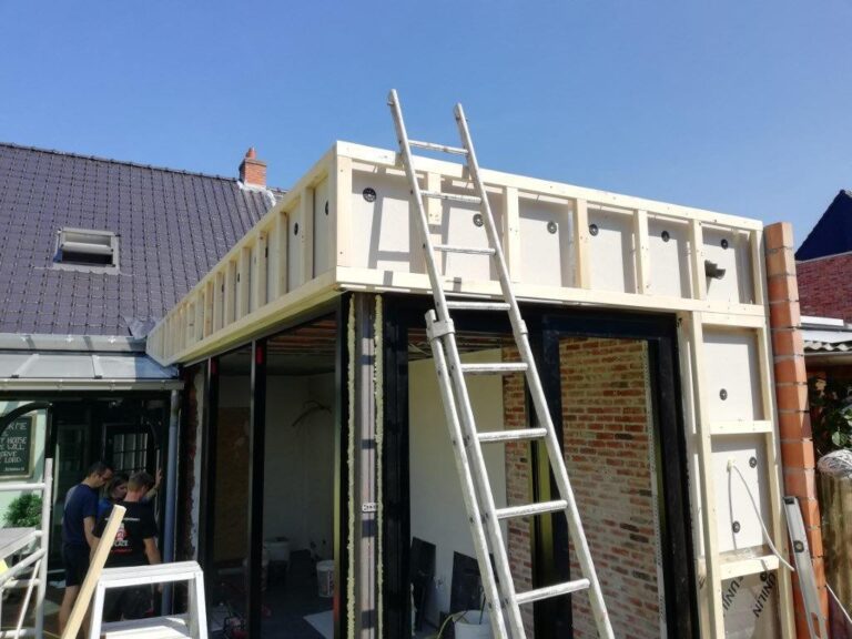 A10 Plaatsen ramen aanbouw